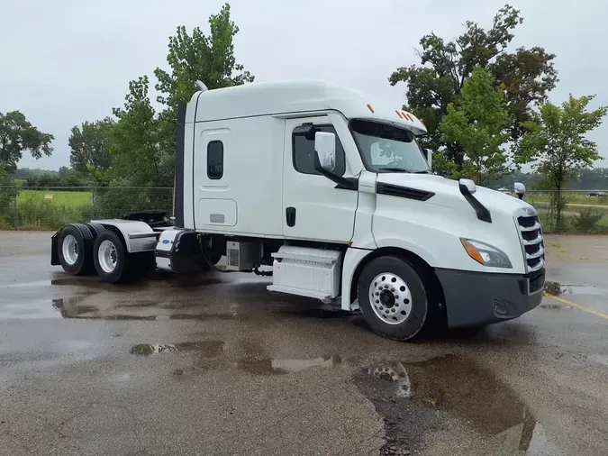 2020 FREIGHTLINER NEW CASCADIA PX12664