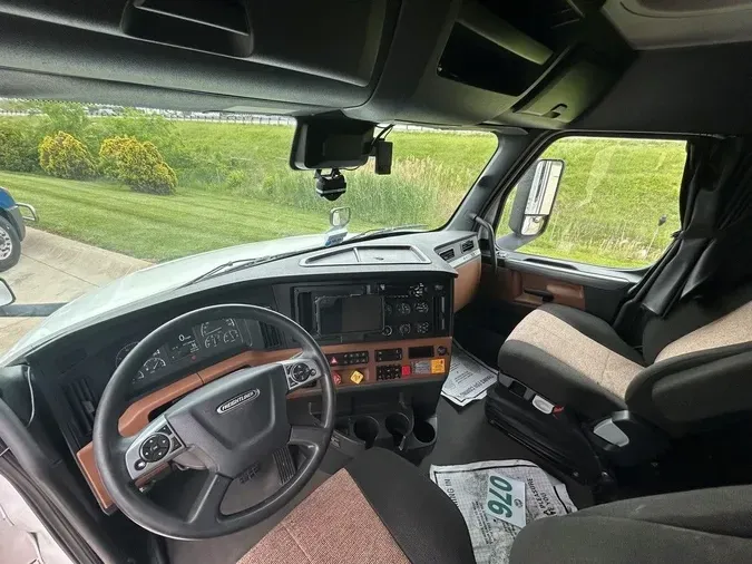 2021 Freightliner Cascadia&reg;