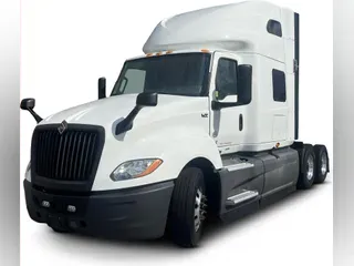 2021 International LT625