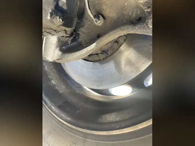 2024 Peterbilt 389e79cf1798644314ced7a234f58a9fd45