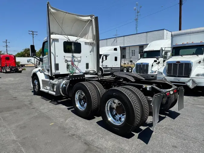 2020 Peterbilt 579