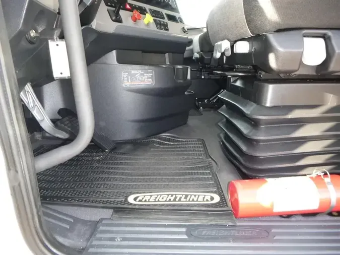 2021 Freightliner Cascadia