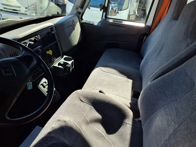 2019 NAVISTAR INTERNATIONAL 4300