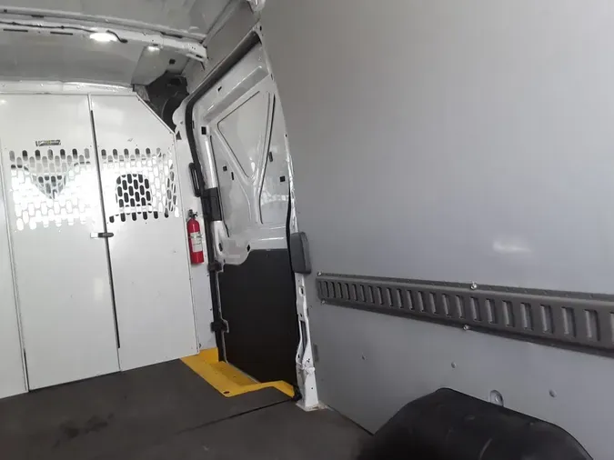 2021 FORD MOTOR COMPANY TRANSIT 250 MED ROOFe7a30d84cf91bf675c4fb46ad10ee5b2
