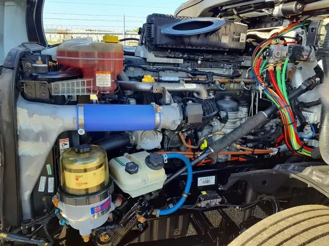 2019 FREIGHTLINER NEW CASCADIA PX12664