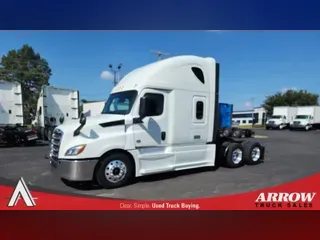 2020 FREIGHTLINER CASCADEVO1