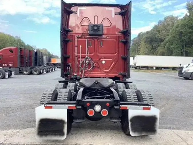 2023 Freightliner Cascadia