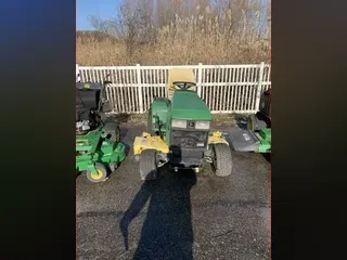 1998 John Deere 425