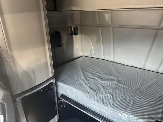 2021 Peterbilt 579