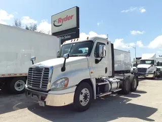2020 FREIGHTLINER CASCADIA 125