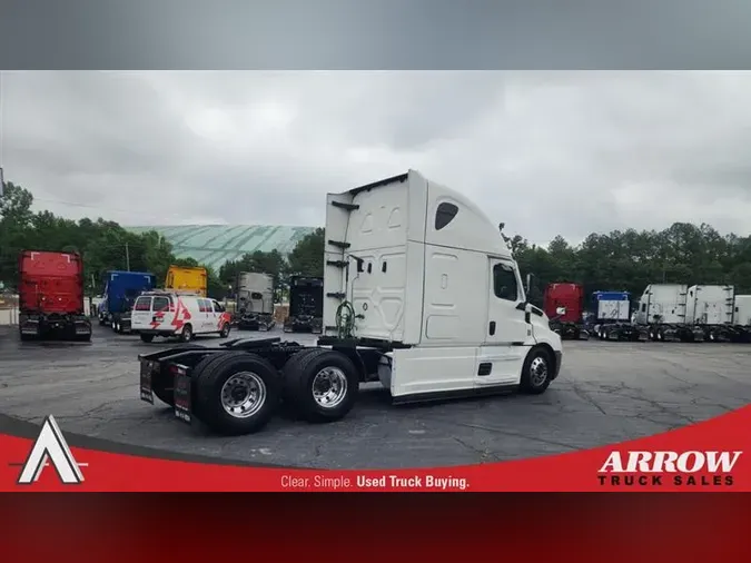 2021 FREIGHTLINER CA126