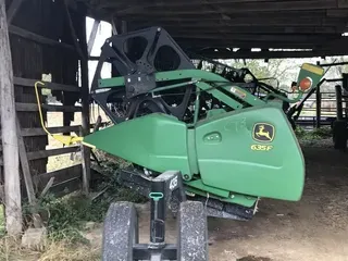 2010 John Deere 635F
