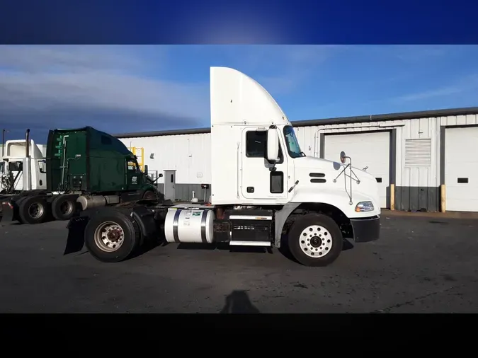 2018 Mack CXU (PINNACLE)e7be6cbecfb9a2a1ede9a464c0352894