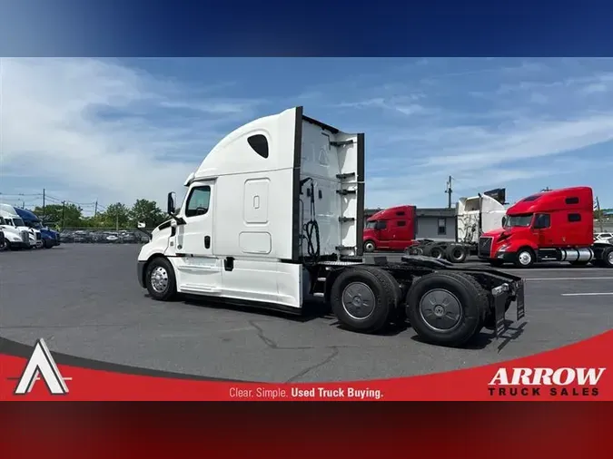2019 FREIGHTLINER CA126