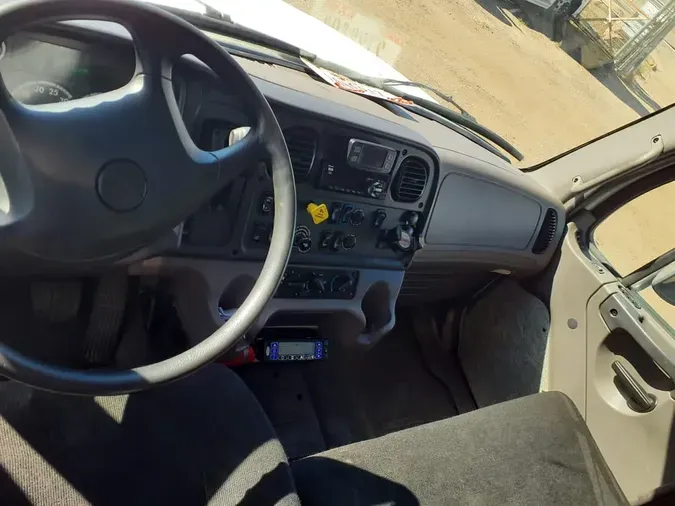 2019 FREIGHTLINER/MERCEDES M2 106