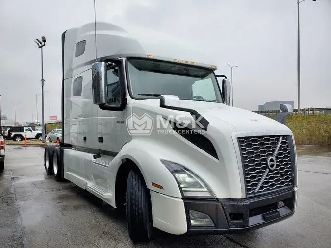 2023 VOLVO VNL64T760