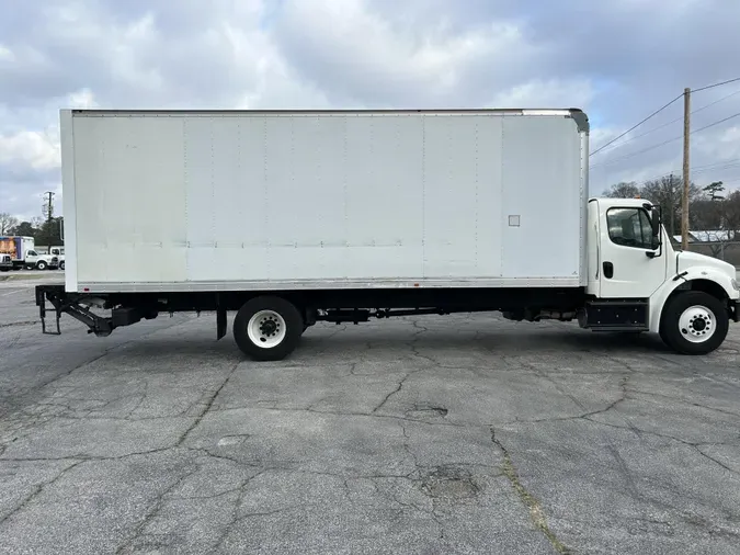 2018 Freightliner Business Class M2 106