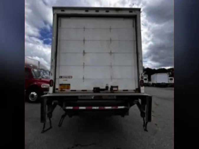 2018 FREIGHTLINER M2 106