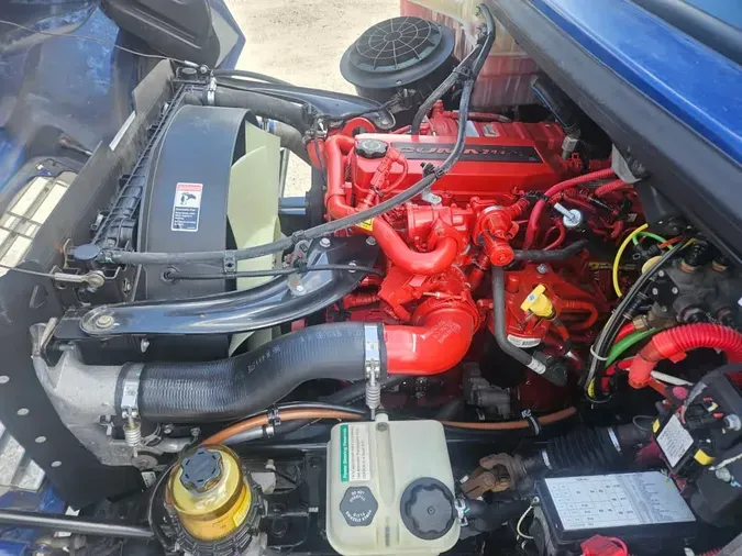 2019 FREIGHTLINER M2 106
