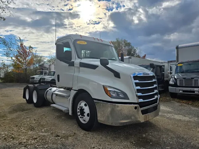 2019 FREIGHTLINER/MERCEDES NEW CASCADIA PX12664
