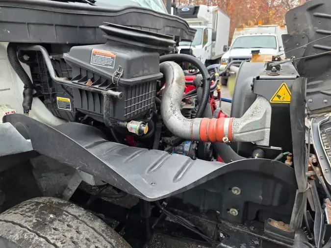 2020 NAVISTAR INTERNATIONAL MV607 (4X2)