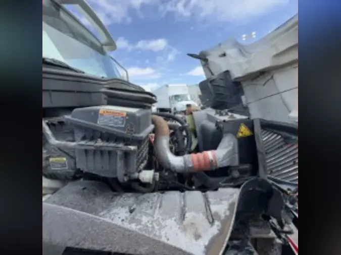 2020 NAVISTAR INTERNATIONAL MV607 (4X2)