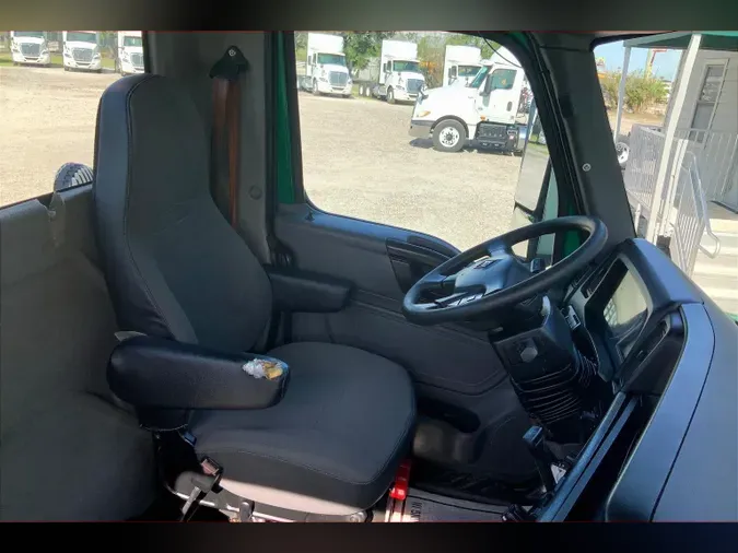 2020 INT LT625 6x4