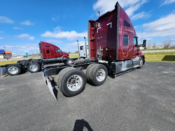 2021 Kenworth T680