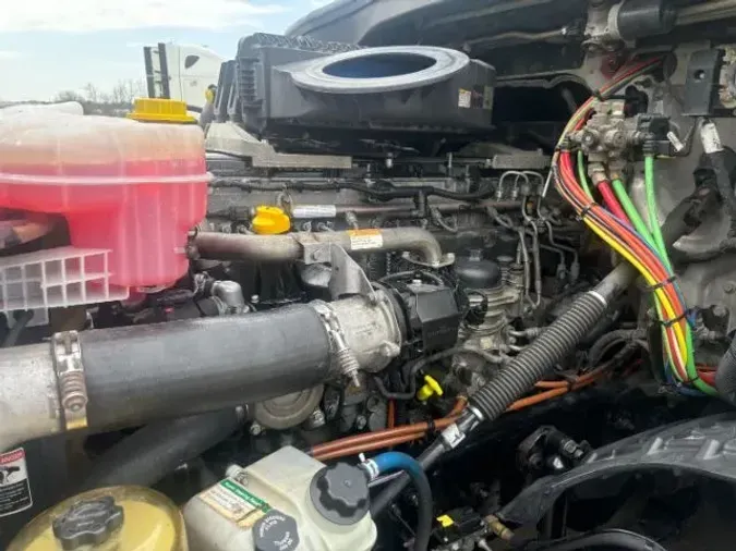 2019 Freightliner New Cascadia 126