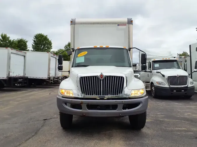 2019 NAVISTAR INTERNATIONAL MV607 (4X2)