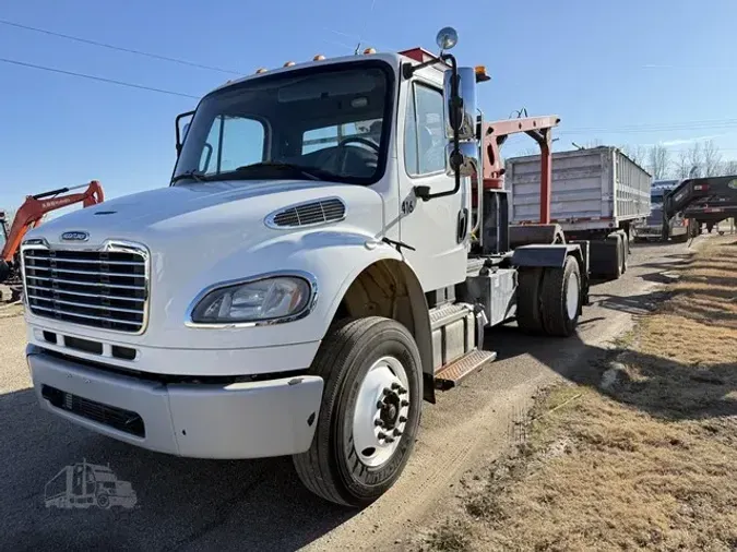 2015 FREIGHTLINER BUSINESS CLASS M2 106