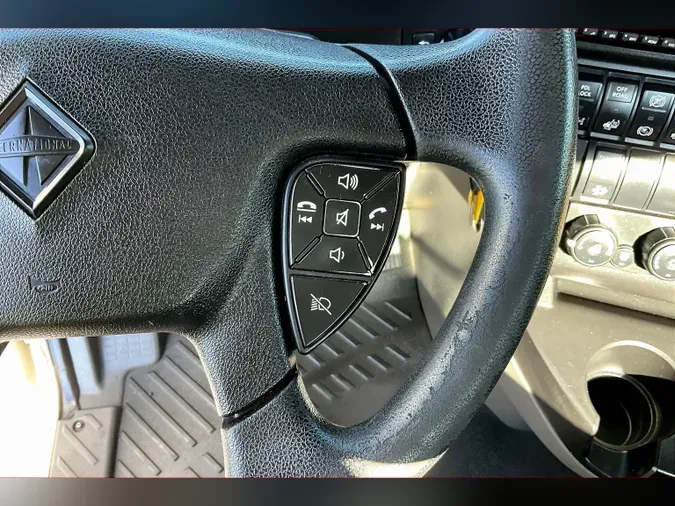 2019 INT LT625 6x4e7e3901ad294837b9ba179ce5cf108b3