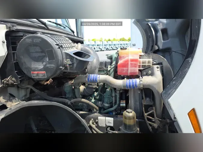 2018 Volvo VNL300