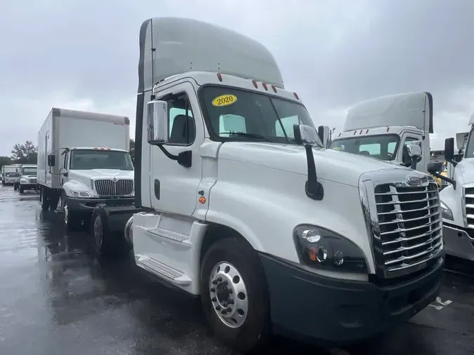 2020 FREIGHTLINER CASCADIA 125