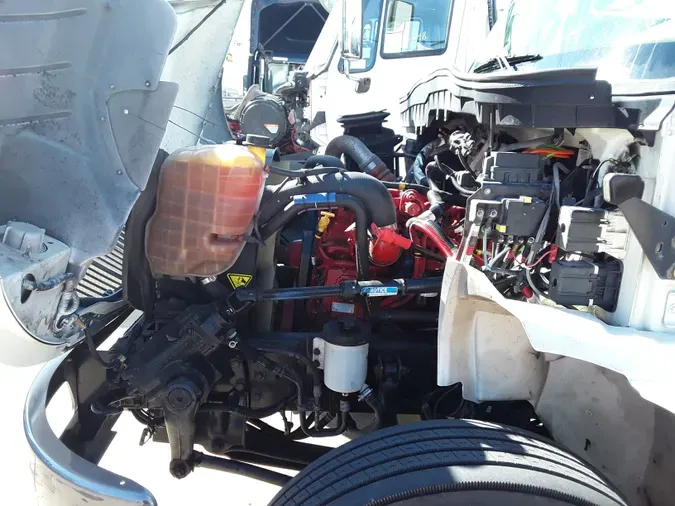 2018 NAVISTAR INTERNATIONAL 4300
