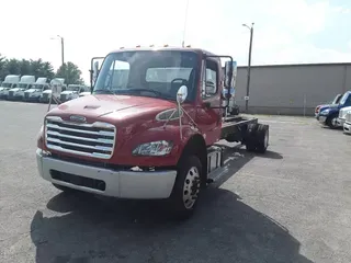2019 FREIGHTLINER/MERCEDES M2 106