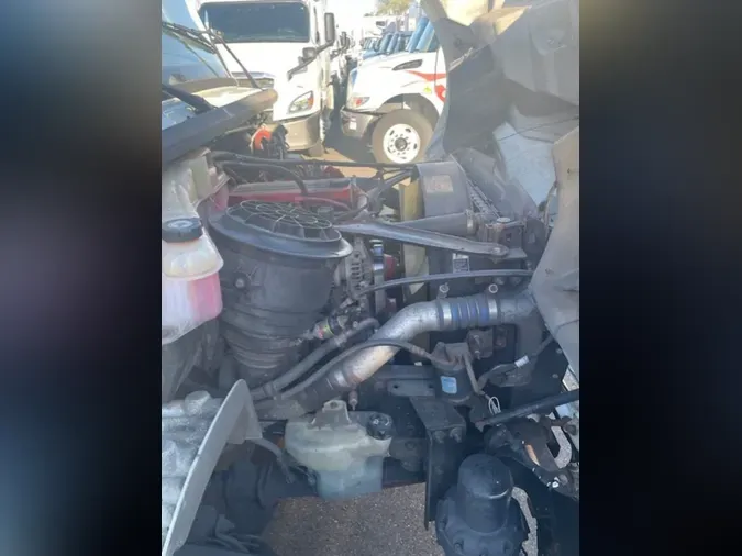 2019 FREIGHTLINER/MERCEDES M2 106e7e89235217b4b97f96627e543076007