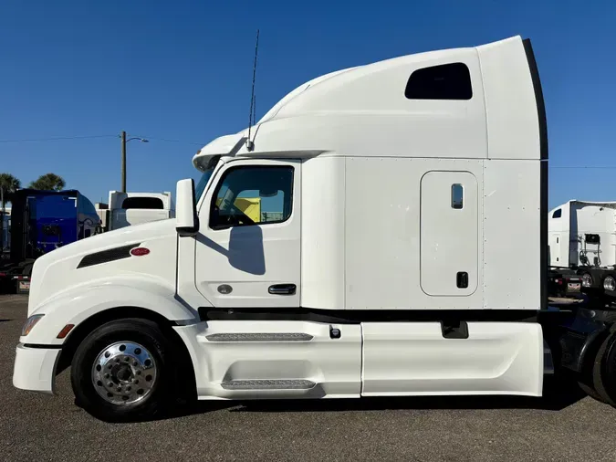 2022 Peterbilt 579