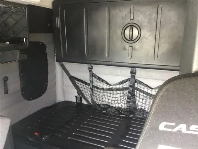 2019 FREIGHTLINER CA126