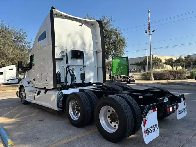 2021 Kenworth T680