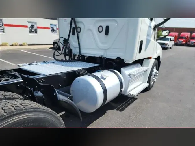 2020 FREIGHTLINER CA126e7f02f488069907fb18d5130209c7a8a