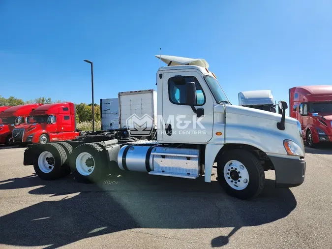 2016 FREIGHTLINER Cascadia