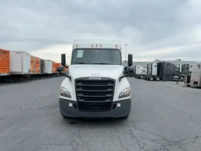 2020 Freightliner Cascadia