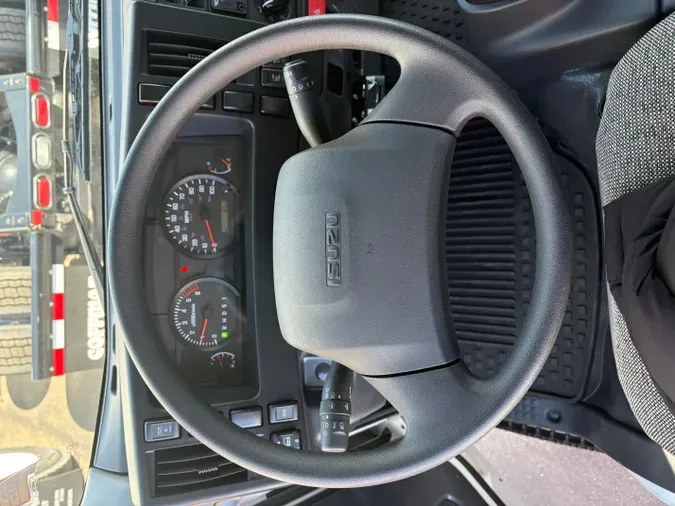 2025 ISUZU GAS NPRGASHD