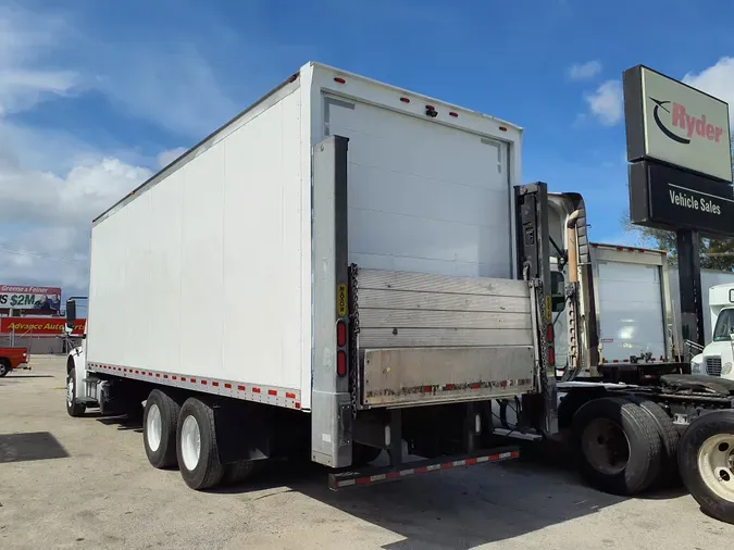 2020 FREIGHTLINER/MERCEDES M2 106