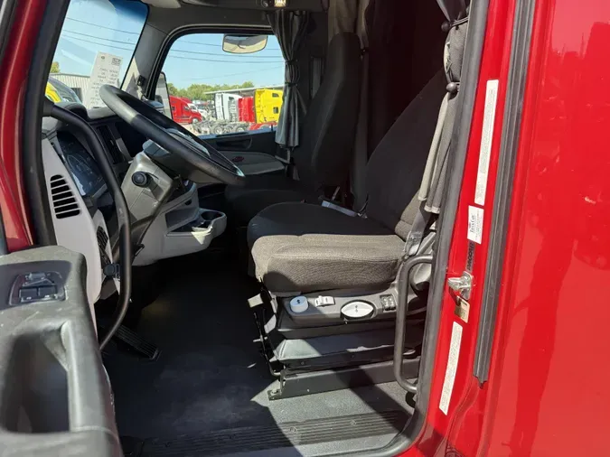 2022 Peterbilt 579