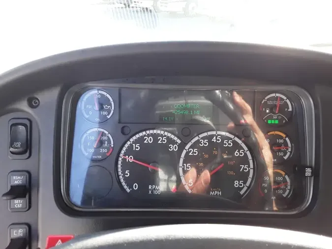 2021 FREIGHTLINER/MERCEDES M2 106e806dce099883085c05da2d51130da07