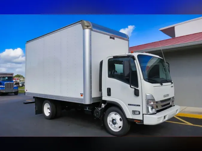 2024 Isuzu NPR-HD Gas