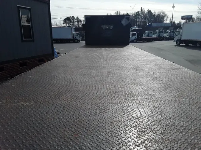 2018 FREIGHTLINER/MERCEDES M2 106