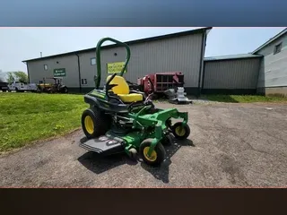 2017 John Deere Z915E